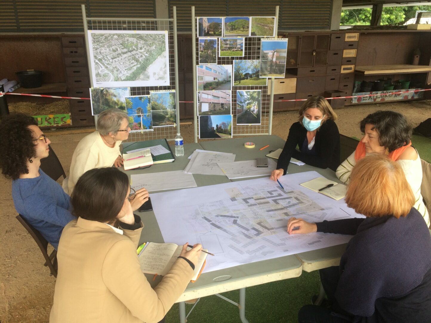 Photo d'un séminaire de travail MorphobioT